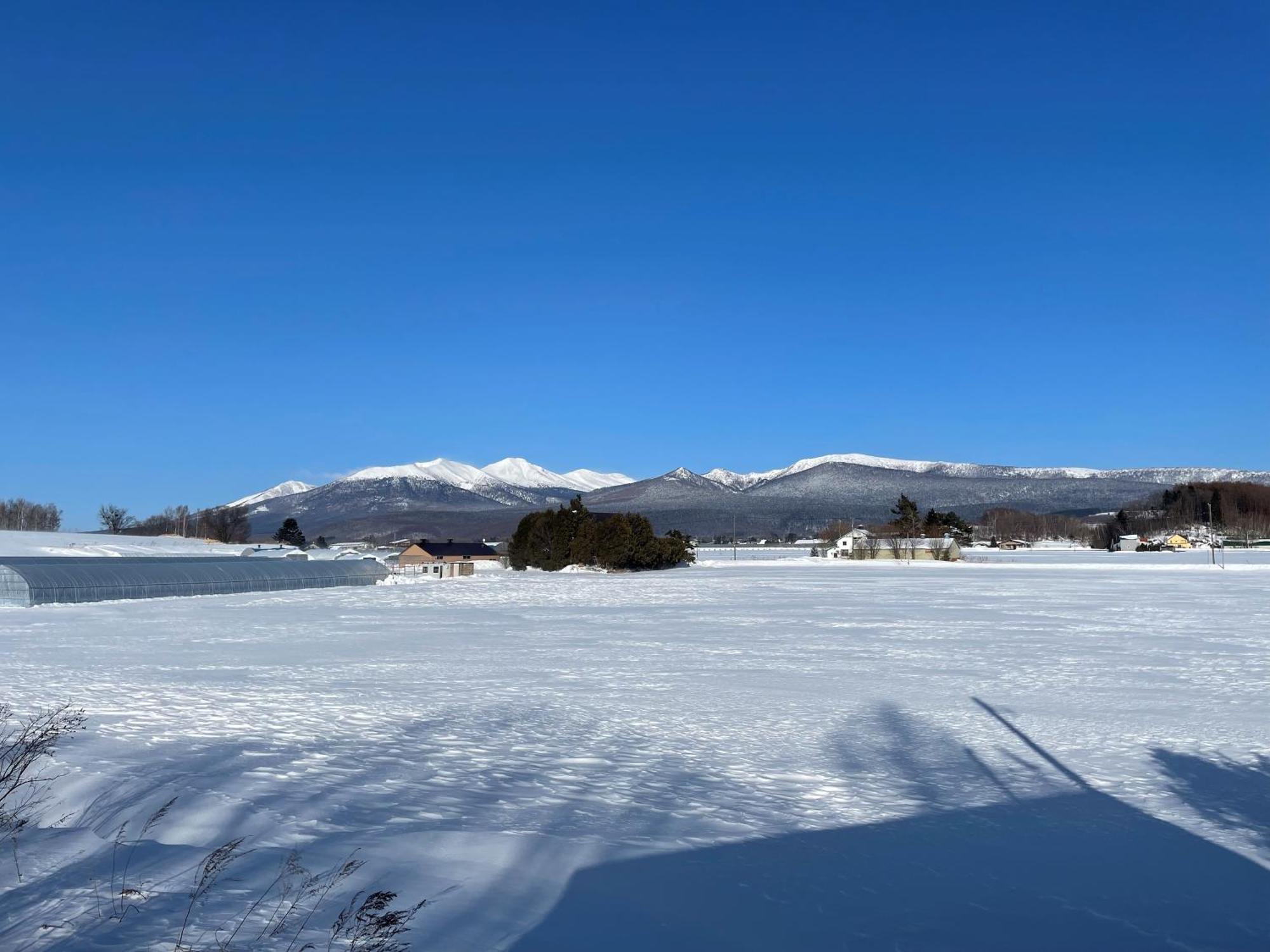 Holiday home 大人数の家族旅行に！bbq/シアタールーム/カラオケ/日本庭園 Furano