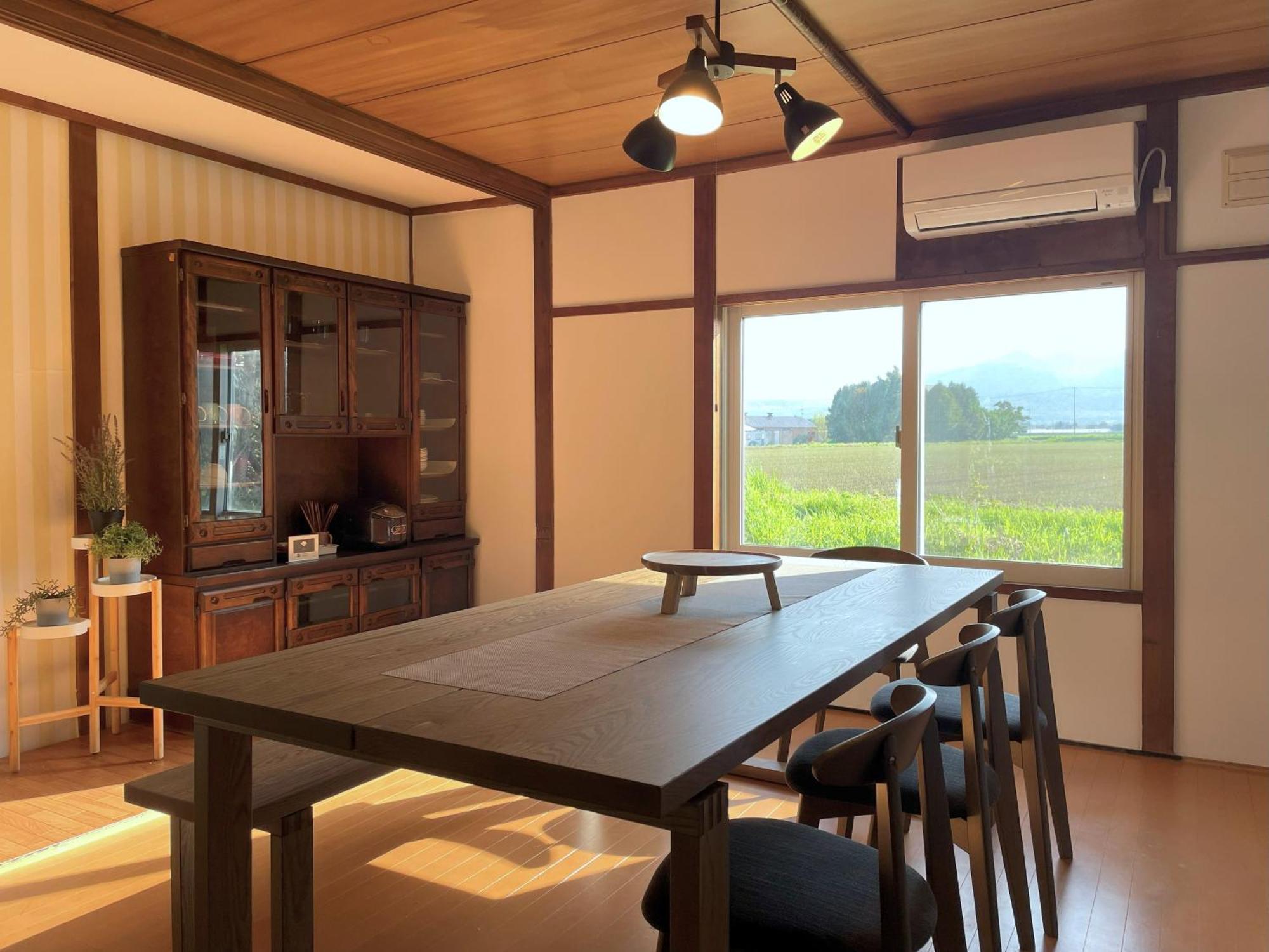 大人数の家族旅行に！bbq/シアタールーム/カラオケ/日本庭園 Holiday home